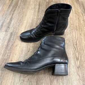 Classic Elements • Retro Bailey Boots